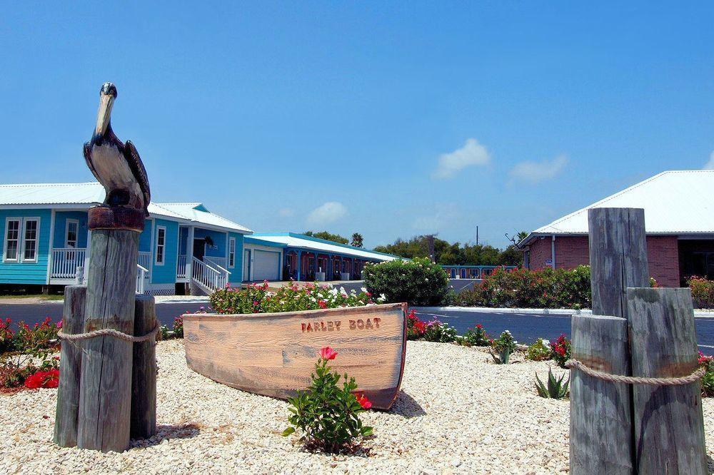 Shark Reef Resort Motel & Cottages พอร์ท อารานซัส ภายนอก รูปภาพ