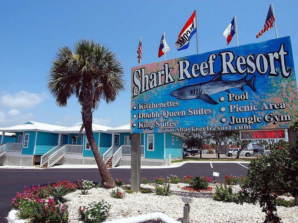 Shark Reef Resort Motel & Cottages พอร์ท อารานซัส ภายนอก รูปภาพ